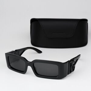 NEW D&G DG6197 501/87 Black Dark Grey Rectangle Unisex Sunglasses